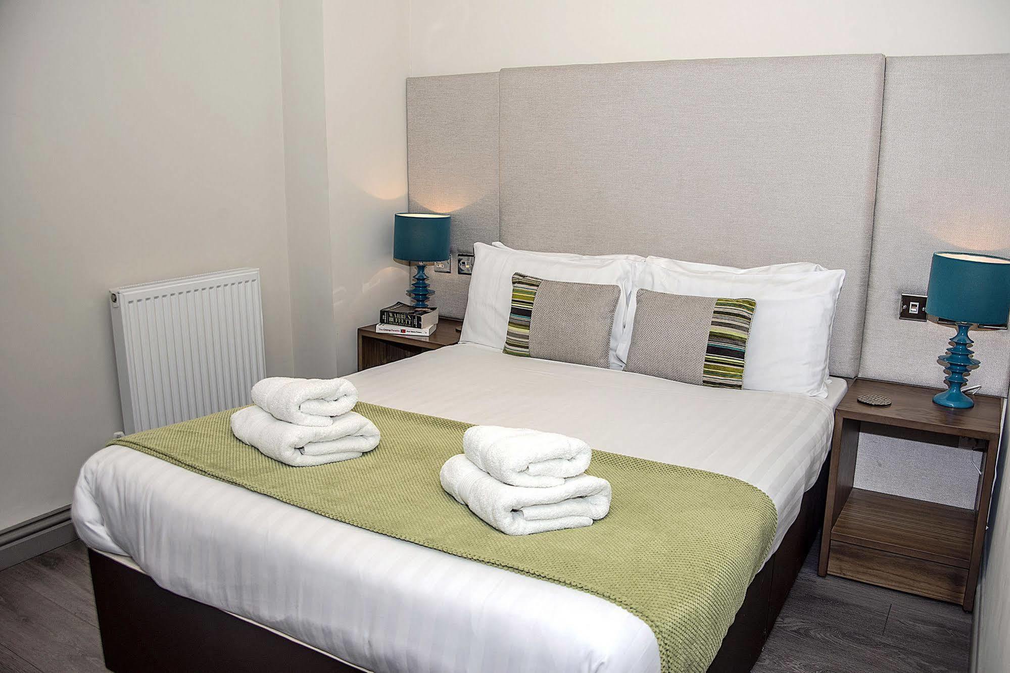Base Serviced Apartments - City Road Chester Luaran gambar