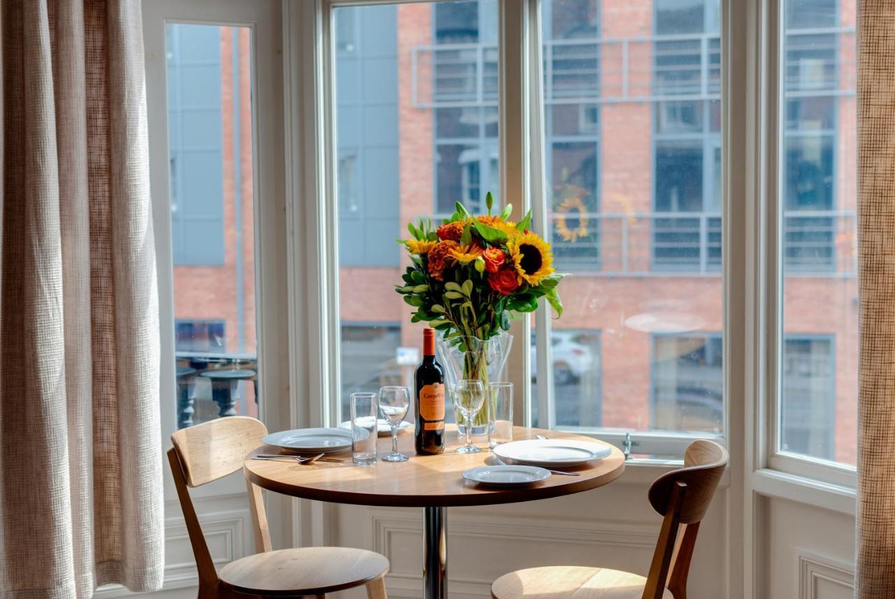 Base Serviced Apartments - City Road Chester Luaran gambar